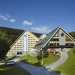 Pinia & Готель 4*