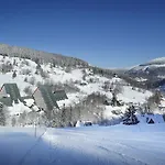 Pinia & Готель 4*