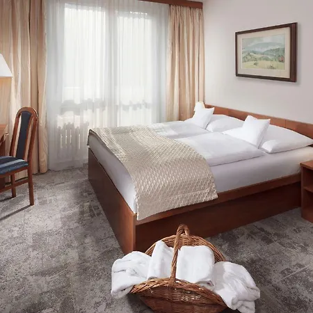 Pinia & Hotel Spindleruv Mlyn