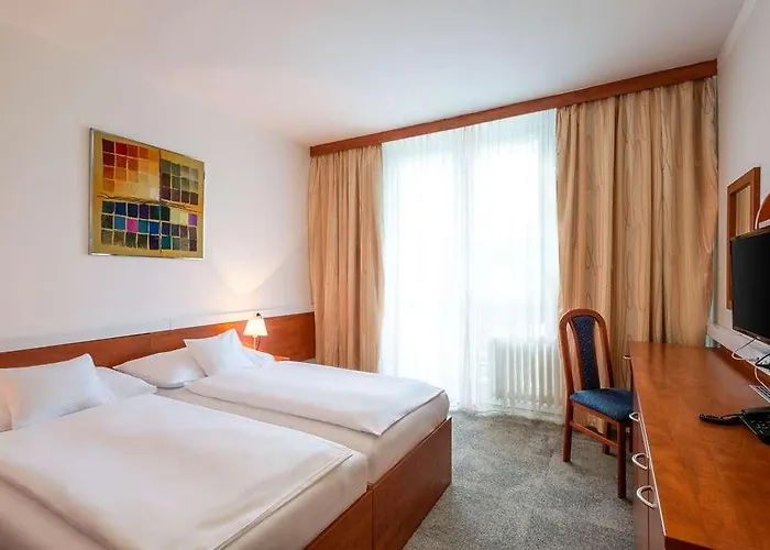 Hotel Pinia & Špindlerŭv Mlýn