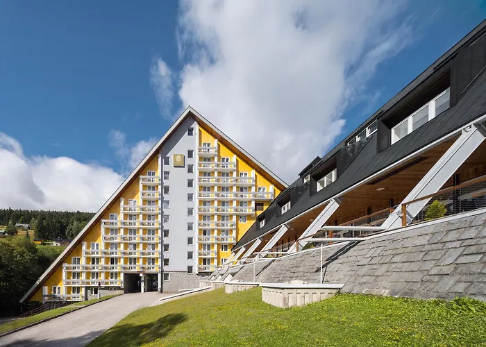 Pinia & Špindlerŭv Mlýn