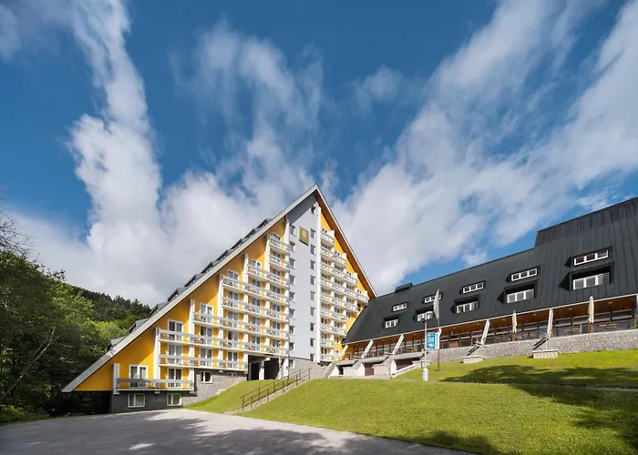 Hotel Pinia & Špindlerŭv Mlýn