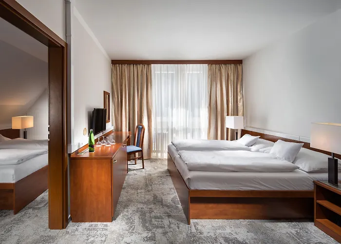 Pinia & Špindlerŭv Mlýn