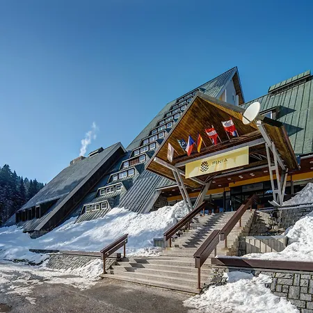 Hotel Pinia & Špindlerŭv Mlýn