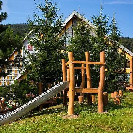 Pinia & Готель 4*