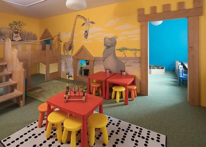 Готель Pinia &